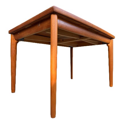 Extendable Teak Dining Table by Grete Jalk for Glostrup For Sale