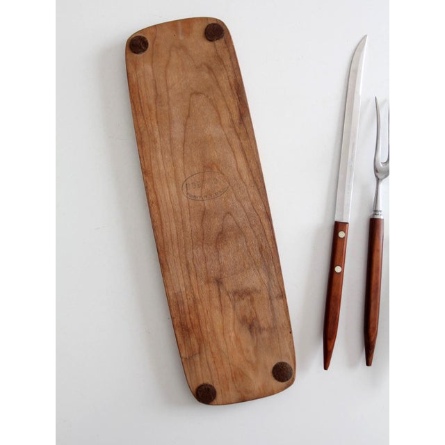 Vintage Robeson ShurEdge Frozen Heat Carving Set With Wood Tray For Sale - Image 9 of 13