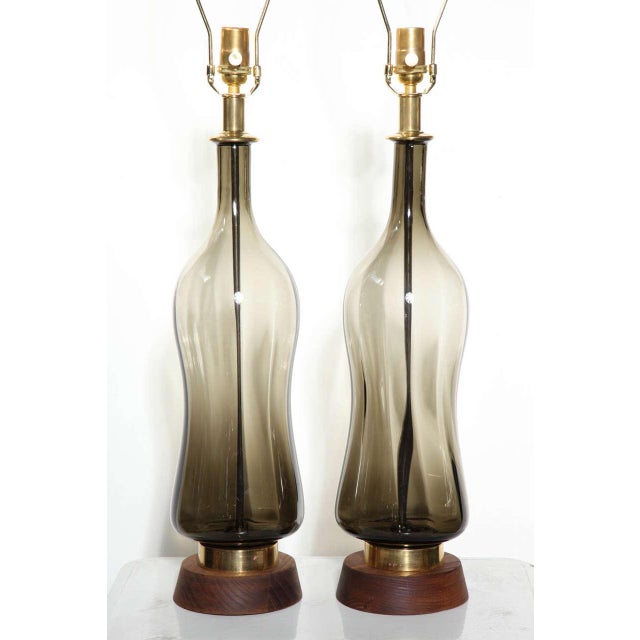 Mid-Century Modern Monumental Blenko Olive Hourglass Glass Table Lamps, 1950s - A Pair For Sale - Image 3 of 9