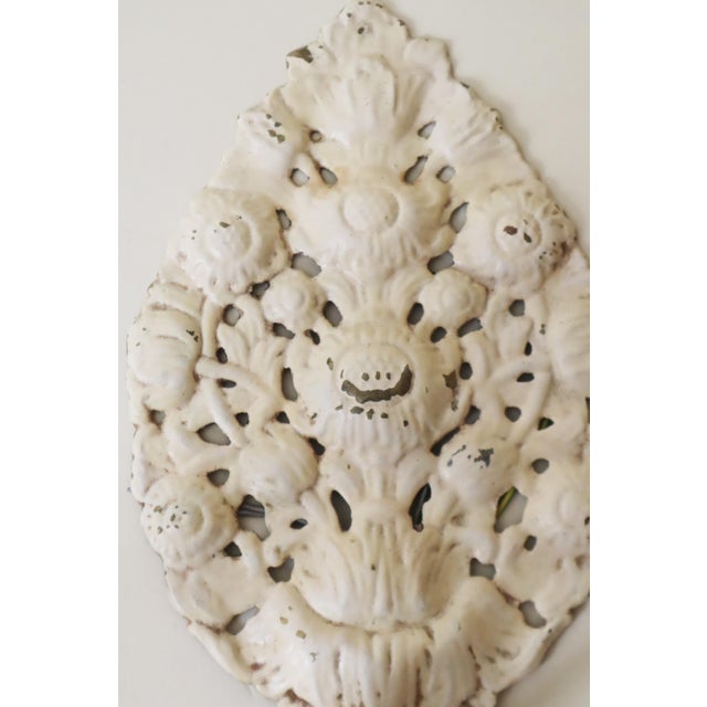 Ivory Victorian German Wall Sconces in Cast Brass, 1890, Set of 2 For Sale - Image 8 of 10