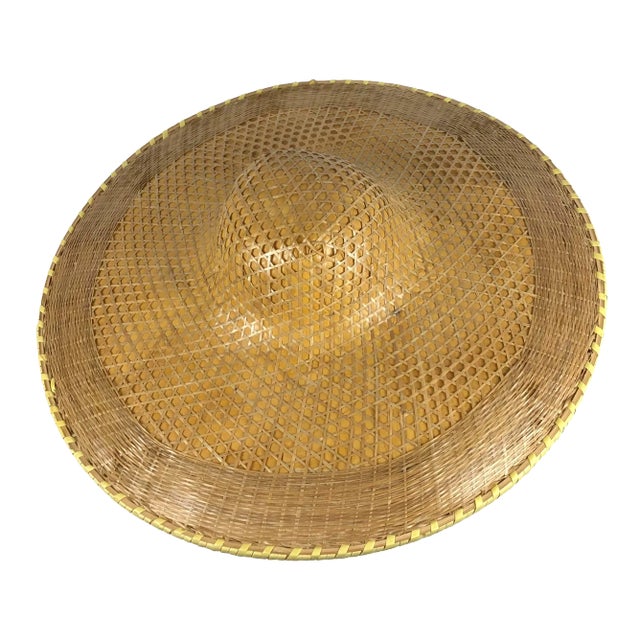 Vintage Bamboo Rattan Woven Farmer Hat Wall Decoration For Sale