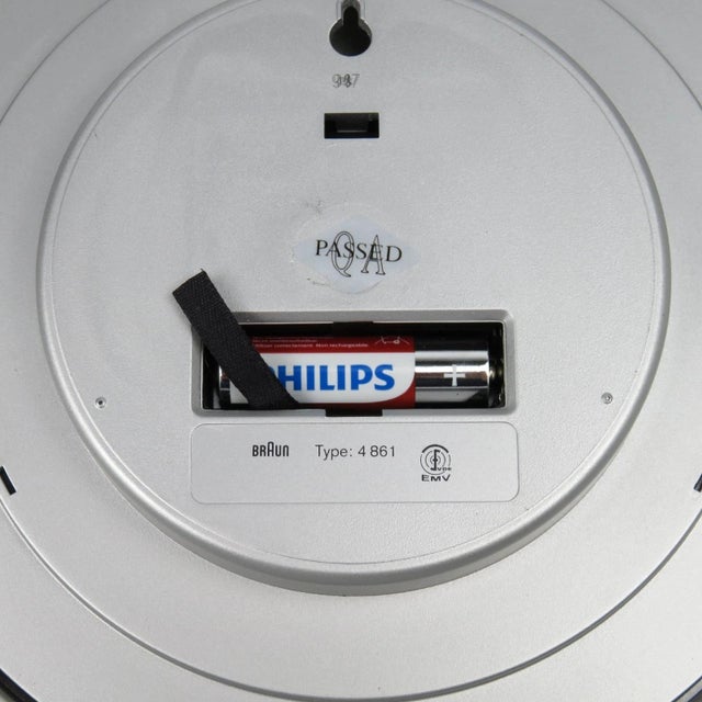 Dietrich Lubs Design Wall Clock in Plastic from Braun For Sale - Image 6 of 8