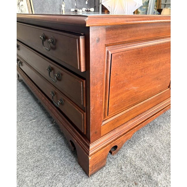 Late 20th Century Hooker Furniture Curio Coffee Table For Sale - Image 12 of 13