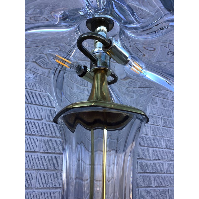 Transparent Art Deco Table Lamp by Cofrac Art Verrier, Clear Crystal & Brass, France, 1970s For Sale - Image 8 of 12