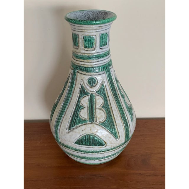 Bottle Green 1960s Italian Classic Green & White Vase For Sale - Image 8 of 8