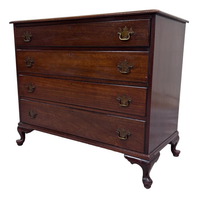 Antique Chippendale Style Mahogany Four Drawer Chest of Drawers Bachelor’s Chest For Sale