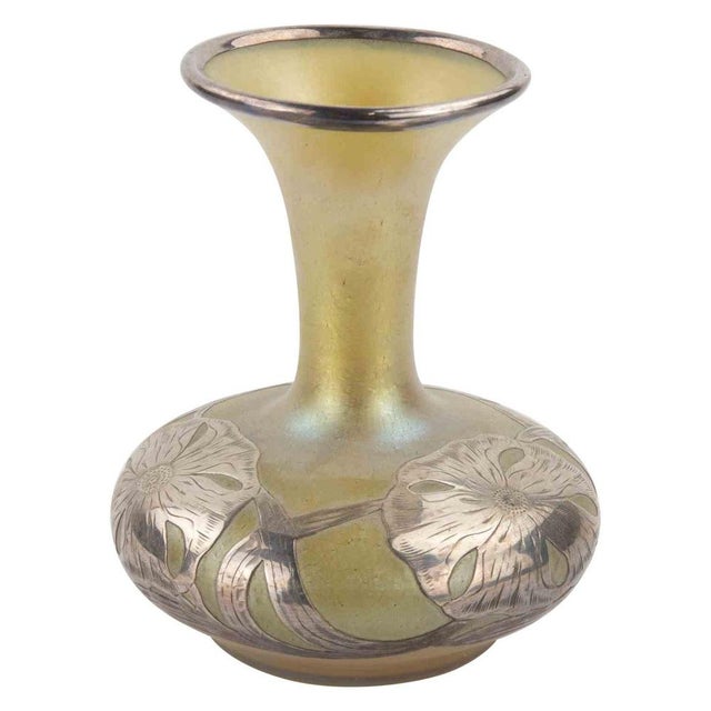 Art Nouveau Glass Vase from Loetz, Early 1900s For Sale - Image 6 of 6