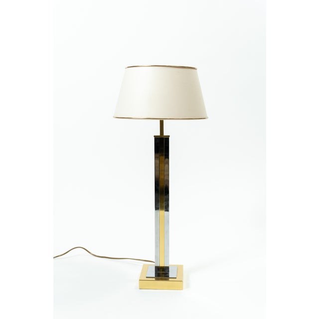 1970s Hollywood Regency Table Lamp in Gold and Chrome with Fabric Shade from Maison Jansen, 1970s For Sale - Image 5 of 5