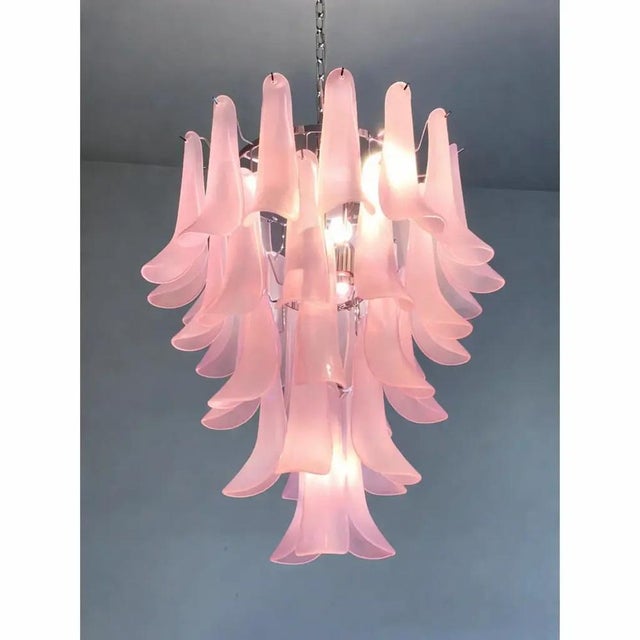 Contemporary Pink Frosted Selle Murano Glass Chandelier by Simoeng For Sale - Image 3 of 7