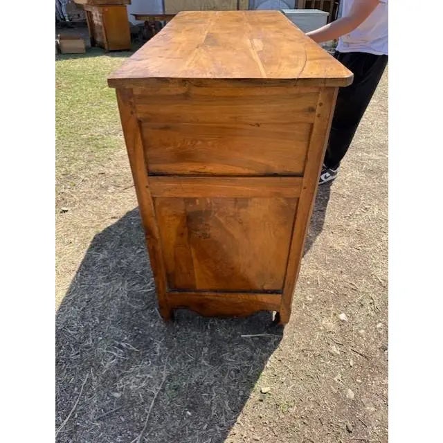 18th Century French Country Louis XV Walnut Sideboard / Buffet For Sale - Image 17 of 18