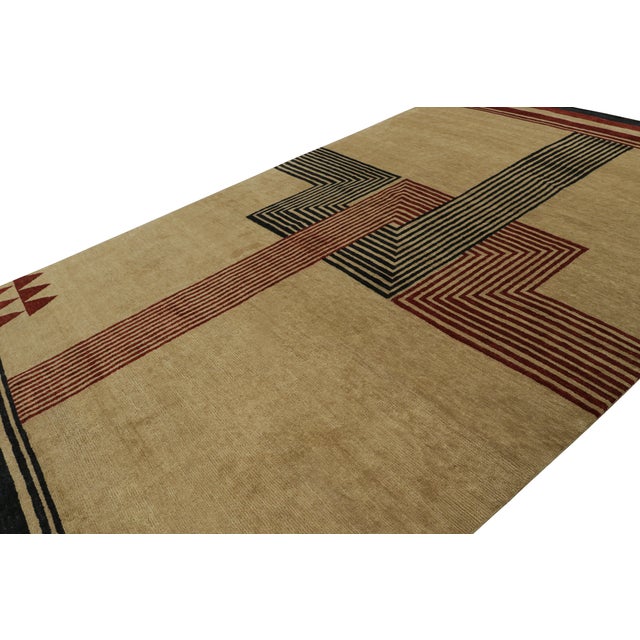 Hand-knotted in wool, this 9x16 modern rug by Rug & Kilim is a new addition to the French Art Deco rug line. Its design is...