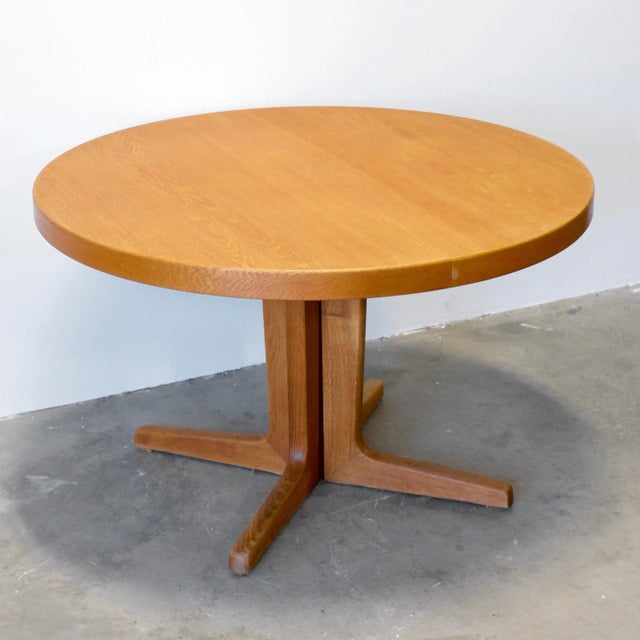 Skovby Møbelfabrik A/S Skovby Møbelfabrik Round Danish Teak Dining Table For Sale - Image 4 of 15