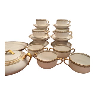 Haviland & Co. Limoges “Albany” Greek Key French Porcelain For Sale