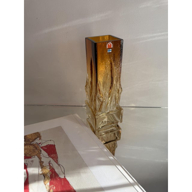 Brutalist Art Glass Amber Liekki Vase by Eino Wänni for Kumela, Finland, 1970s For Sale - Image 11 of 13