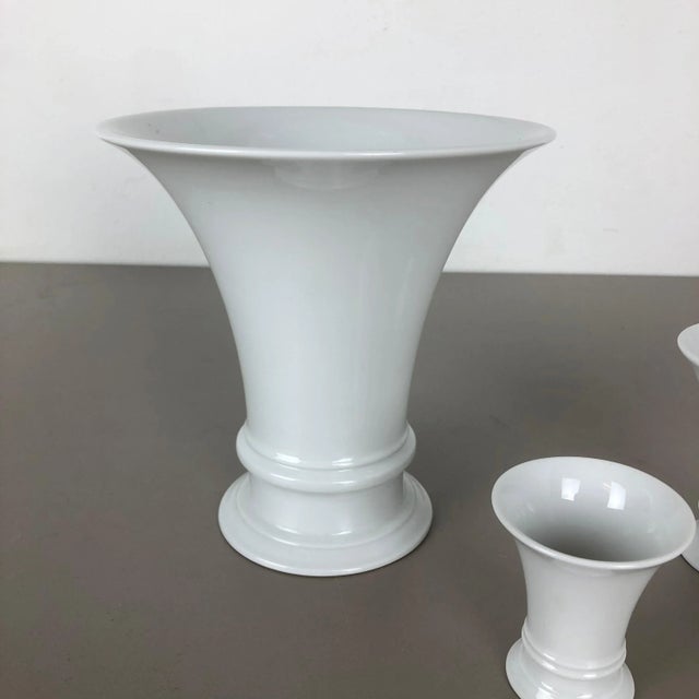 1970s Porcelain Op Art Vase Vase from Fürstenberg Ceramics, Germany, 1970s, Set of 3 For Sale - Image 5 of 18