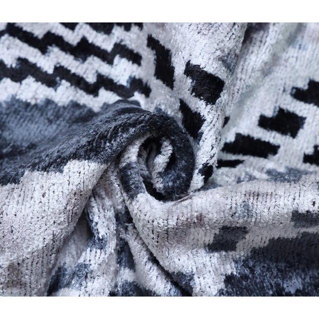 Mid-Century Modern Monochrome Silk Velvet Throw Pillow 20x20 | Handmade Contemporary Designer Accent For Sale - Image 3 of 7
