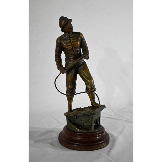 Regula with a medallion patina, by the German sculptor Henry Weïsse (19th-20th), signed on the terrace. This print shows a...