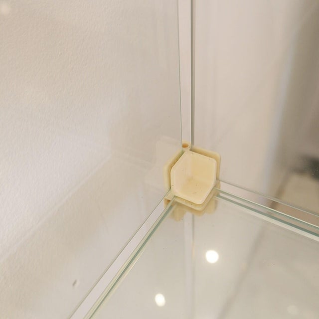 1980s Vintage Modular Glass Cube Shelving Unit, 1980s, Set of 9 For Sale - Image 5 of 15