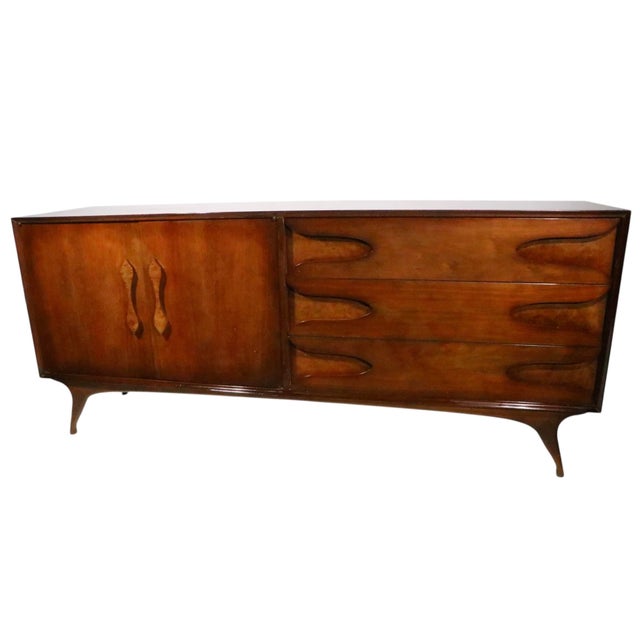 Mid Century Dresser With Burl Trim and Sculpted Legs and Drawer Pulls C 1950/60's For Sale - Image 10 of 14