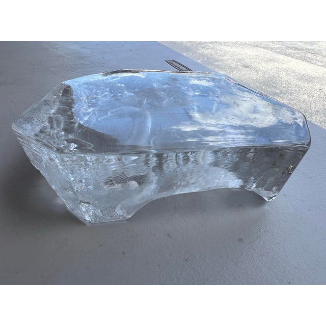 Large Crystal Swan Paper Weight For Sale - Image 4 of 4
