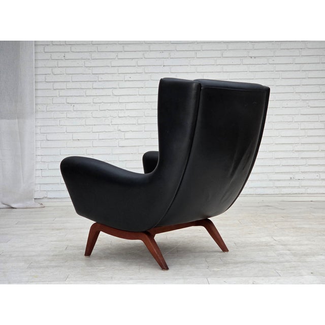 Vintage Danish Lounge Chair in Leather and Teak by Illum Wikkelsø for Søren Willadsen Møbelfabrik, 1960s For Sale - Image 13 of 18