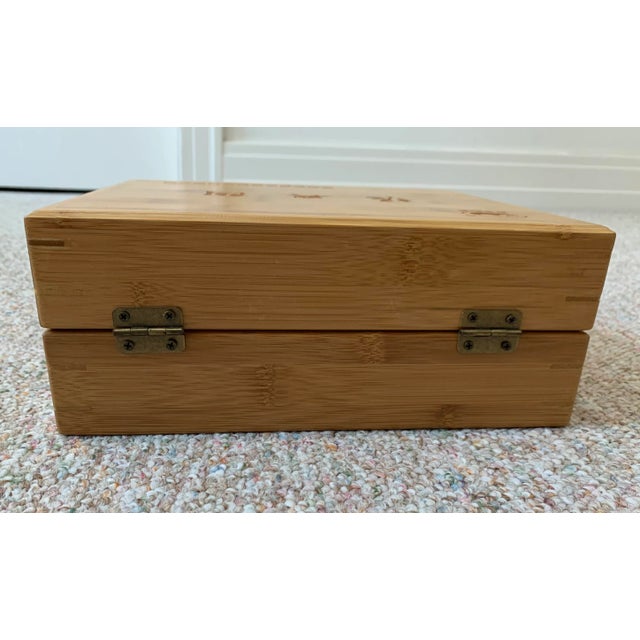 Vintage Ceramic Flower Plate For Sale - Image 11 of 12