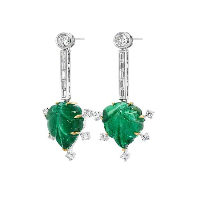 Contemporary Carved Zambian Emerald Leaf and Diamond Platinum Drop Earrings - Fei Liu, Pair For Sale - Image 3 of 6
