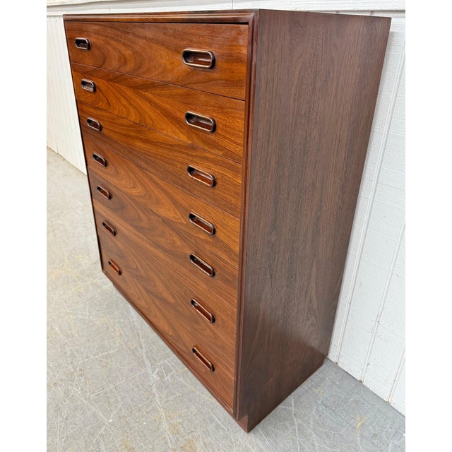 Wood Mid-Century Modern Jack Cartwright Rosewood High Chest For Sale - Image 7 of 7