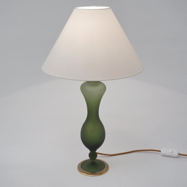Green 1890's French Art Nouveau Baccarat Style Satin Glass & Ormolu Antique Table Lamp - Rewired For Sale - Image 8 of 14