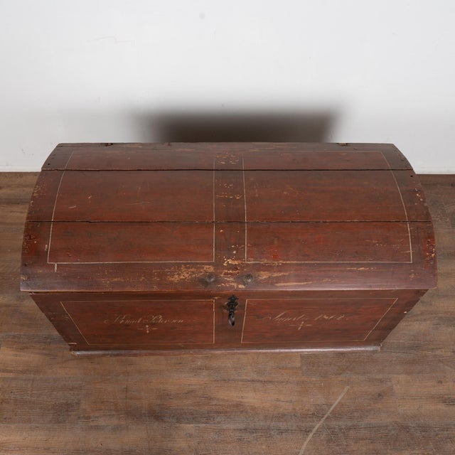 Mid 19th Century Danish Original Painted Dome Top Pine Trunk Dated 1862 For Sale - Image 5 of 15
