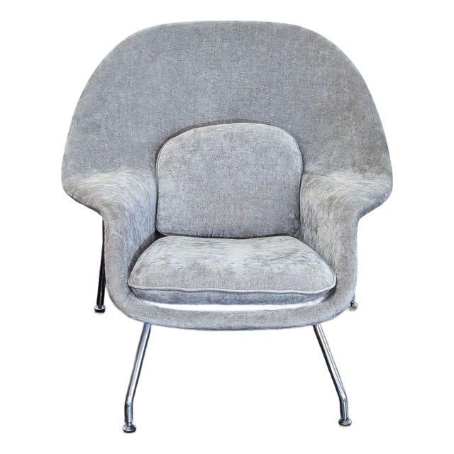 Mid-Century Modern Womb-Style Lounge Chair – Chrome & Gray Upholstery For Sale