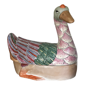 Antique Famille Rose Goose Duck