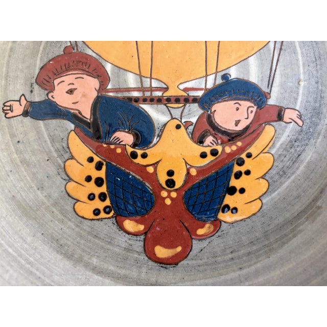 Swiss Folk Art Pottery Wall Plates Hand Painted Hot Air Balloons Heimberg-Steffisburg For Sale In San Diego - Image 6 of 6