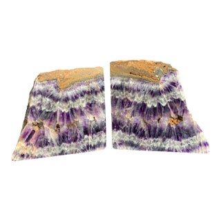 Organic Modern Royal Purple “Chevron” White and Amethyst Crystal Gemstone Bookends - a Pair For Sale
