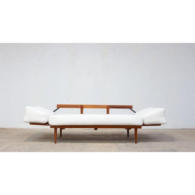 Vintage FD 451 Sofa by Peter Hvidt & Orla Mølgaard Nielsen for FD, 1950s For Sale - Image 6 of 10