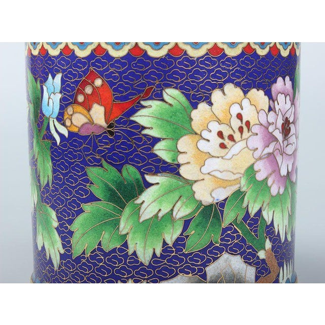 Blue Vintage Cloisonné Enamel Brush Pot / Pen Holder – Peony & Butterfly Motif, With Wood Stand & Box For Sale - Image 8 of 10