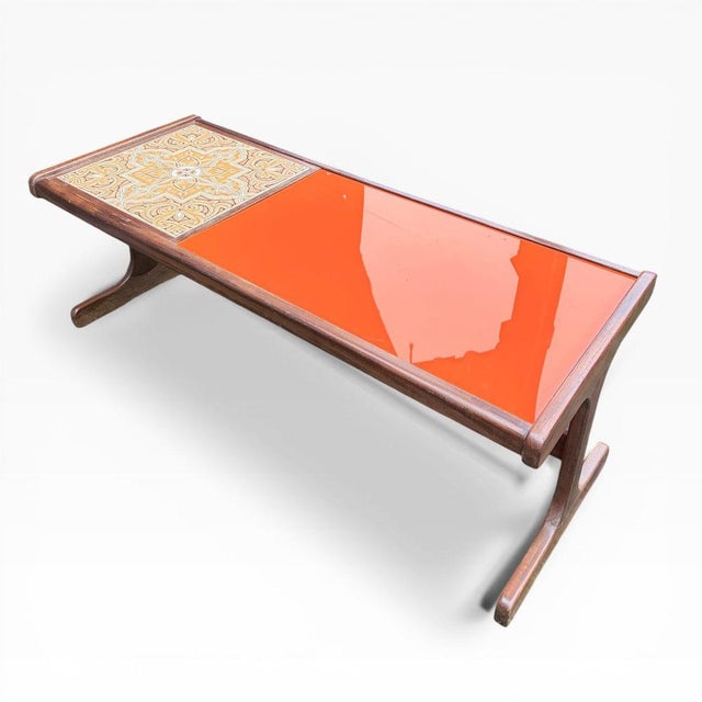 Mid-Century Orange Acrylic Glass Coffee Table from G-Plan, 1960s For Sale - Image 3 of 9