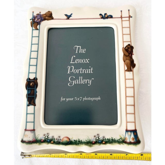 Late 20th Century Exquisite Lenox China Bears Heirloom Collection Portrait Frame Mint Condition. For Sale - Image 5 of 12