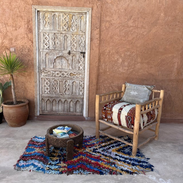 vintage rug, 211