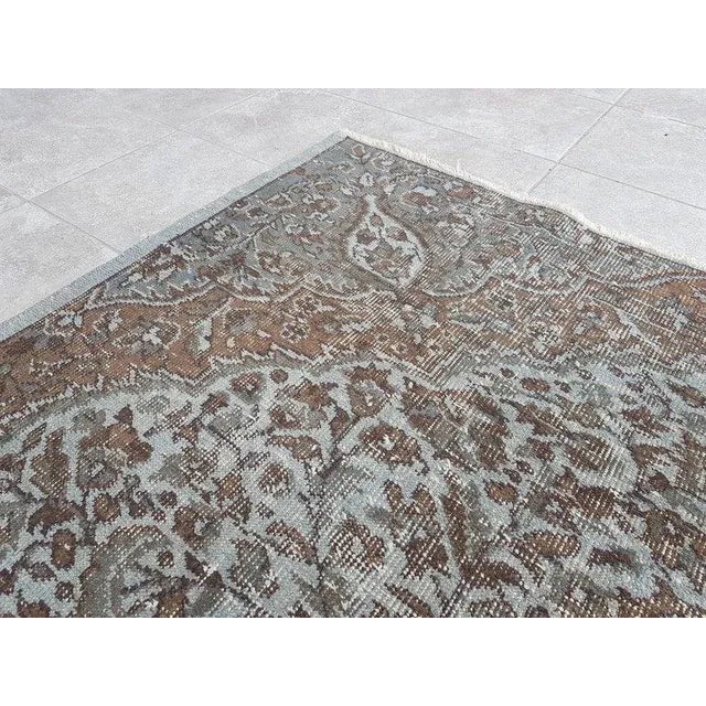 1960s 6x8 Drak Grey Vintage Anatolian Rug For Sale - Image 10 of 11