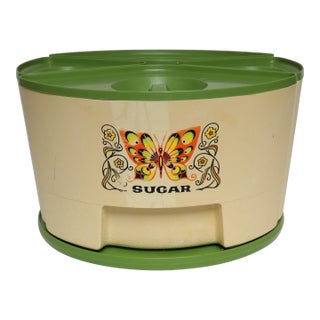 Vintage Sterilite Four Piece Canister Set With Lazy Susan Base in Cream and Green Plastic With Butterfly Motif For Sale
