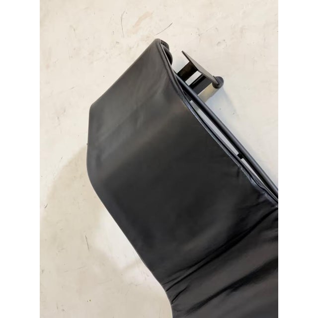 LC4 Chaise Lounge in Leather by Charlotte Perriand for Cassina For Sale - Image 6 of 11