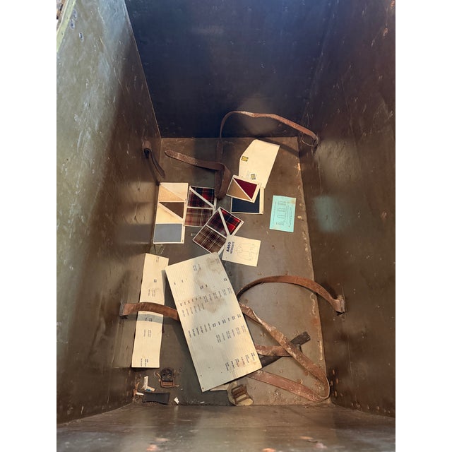 Textile Early 20th Century Pendleton Trunk For Sale - Image 7 of 9