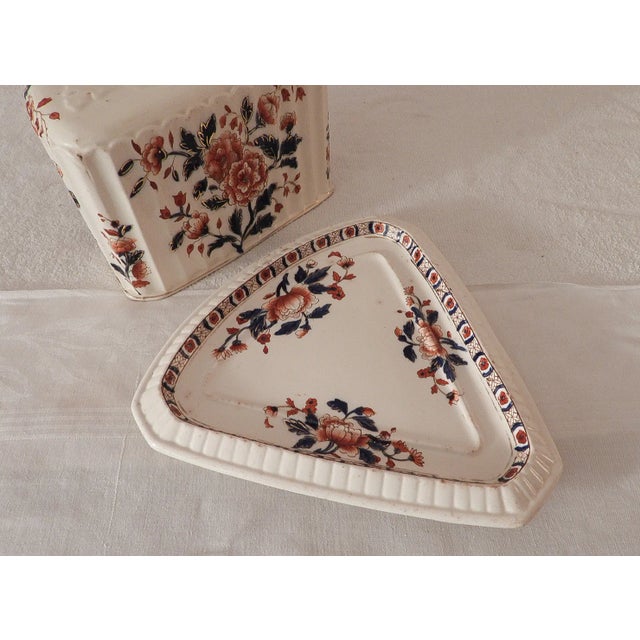 Victorian 1890 English Earthenware Forest Floral Cheese Butter Keeper For Sale - Image 9 of 9