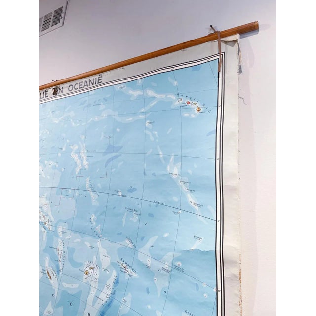 Mid-Century Dutch Topographical Wall Map of Australia and Oceania on Linen For Sale In Houston - Image 6 of 13