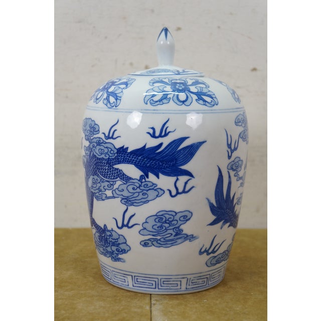 Chinese Chinoiserie Blue & White Porcelain Dragon Ginger Jar Mantel Vase Urn 11" For Sale - Image 4 of 14