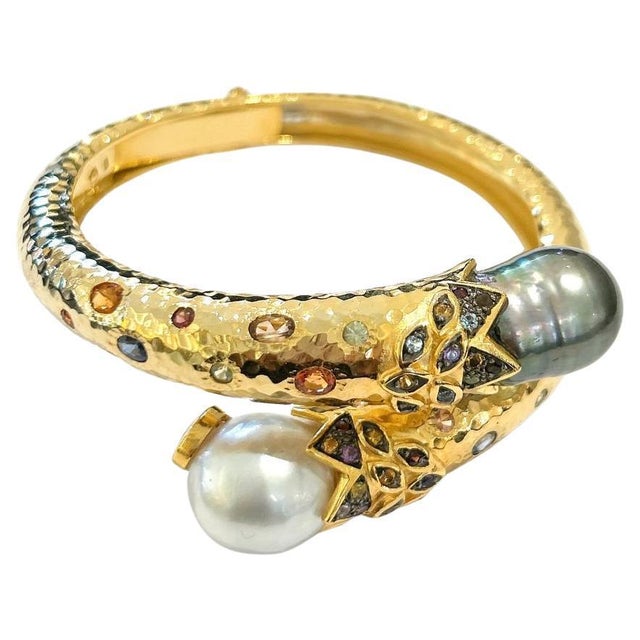 Bochic "Orient" Vintage South Sea Pearl & Sapphire Bangle - 18K Gold & Silver For Sale - Image 15 of 18
