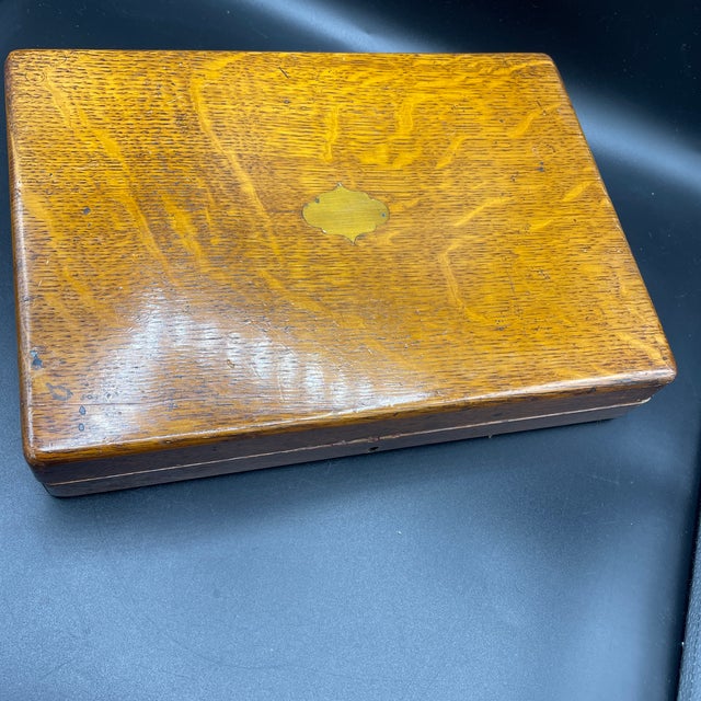 Late 20th Century Late 20th Century Mother of Pearl Handled Dessert Serviced for 6 w/ oak box English Manor - 12 pcs For Sale - Image 5 of 11