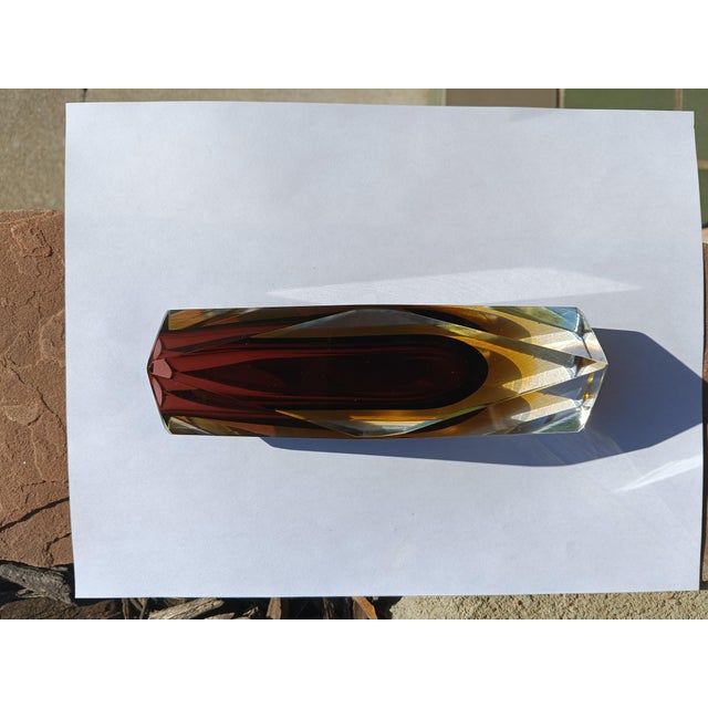 Mid-Century Murano Attributed Oxblood Amber Geode Vase - Attributed to Flavio Poli for Mandruzzato For Sale - Image 9 of 11