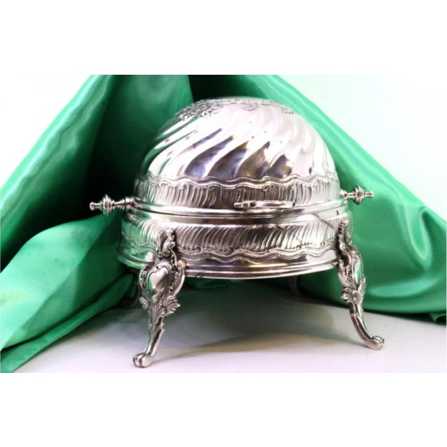 Metal Silver and Cut Glass Butter Dish with Reliefs, Monogram Plaque Lid and Feet with Reliefs For Sale - Image 7 of 9